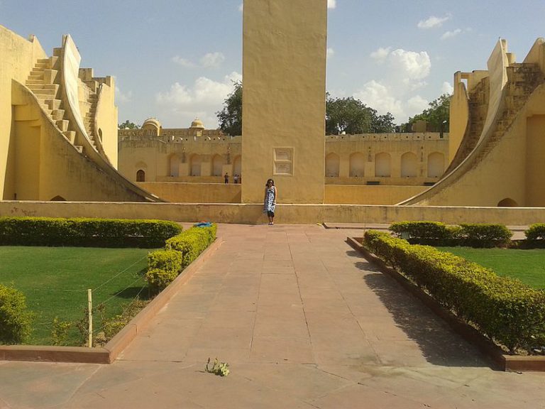 Top 12 Must Visit Famous & Historical Monuments in Rajasthan